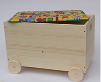 Obrázek Dřevěná truhla na hračky